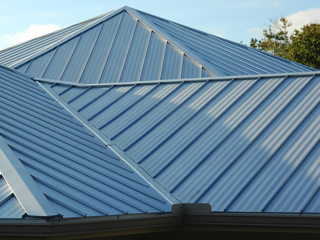 Metal Roofing - Peak Roofing Contractors